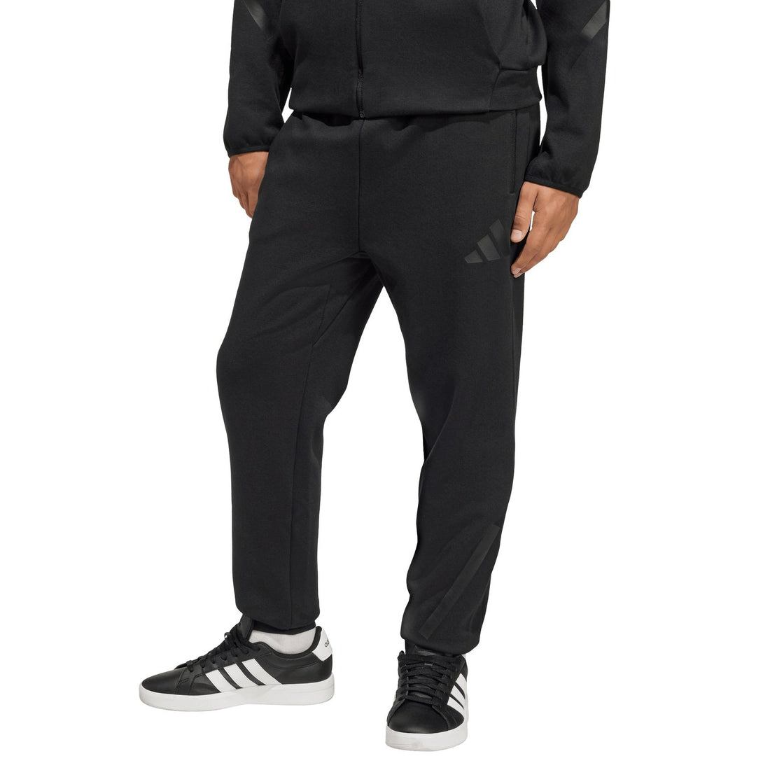 JF2491_7_APPAREL_On Model_Standard View_transparent