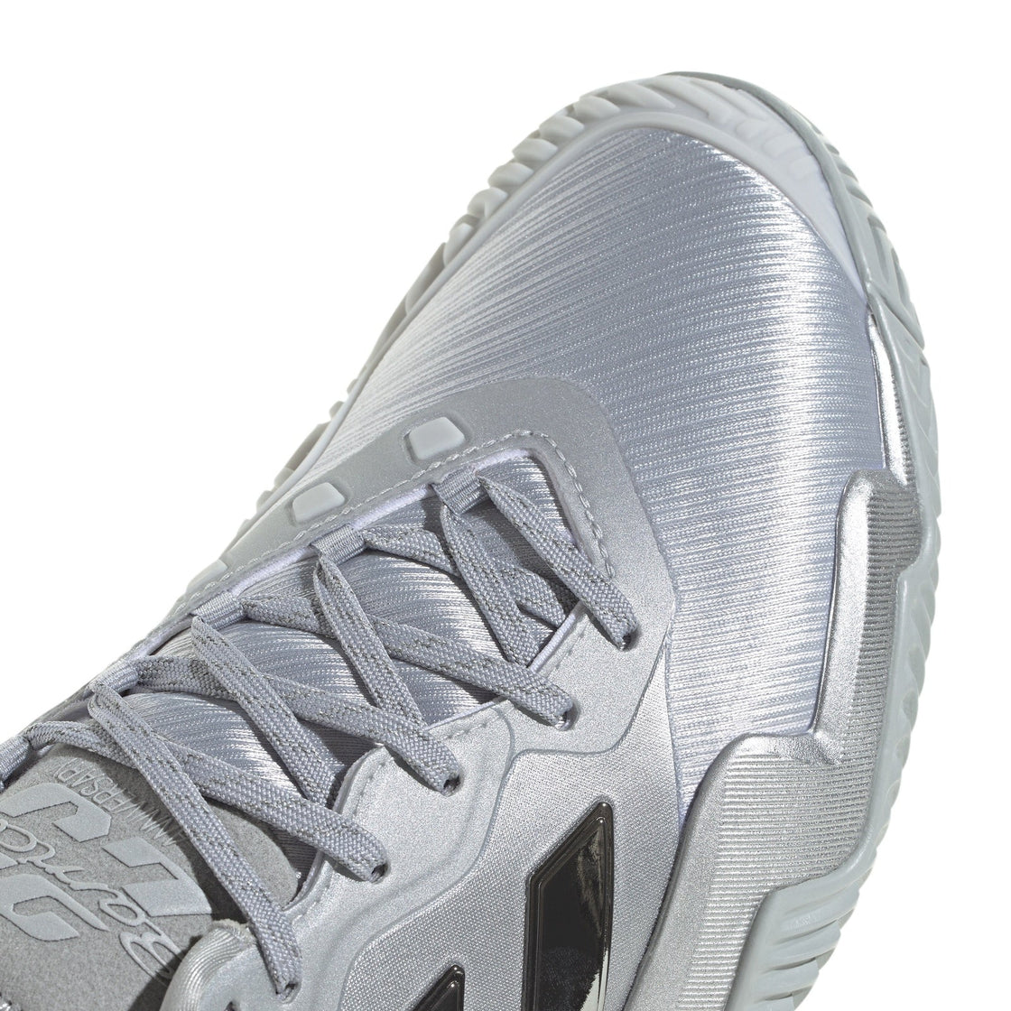 JP5379_9_FOOTWEAR_Photography_Detail View 2_transparent