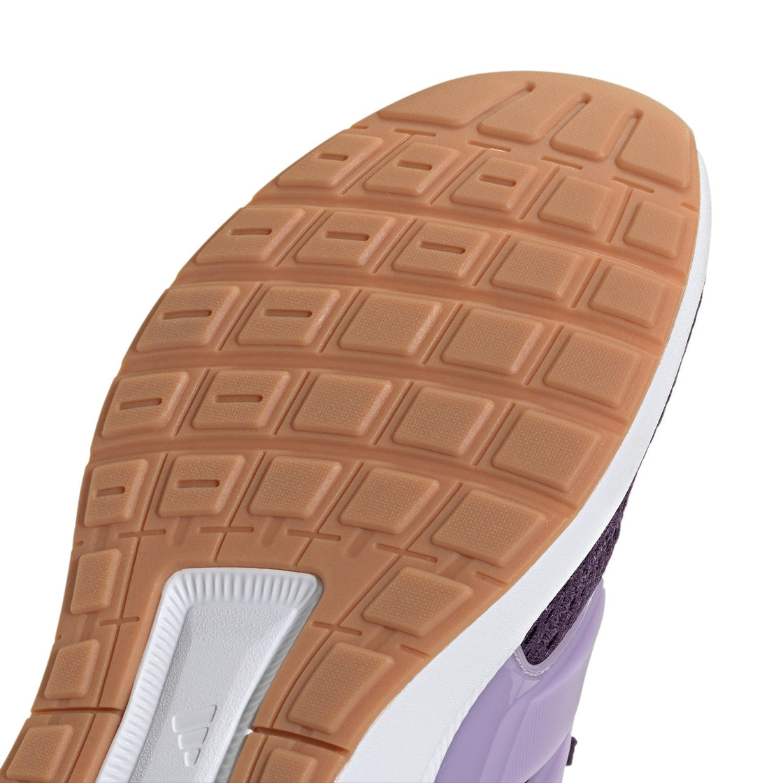 JP7893_9_FOOTWEAR_Photography_Detail View 2_transparent