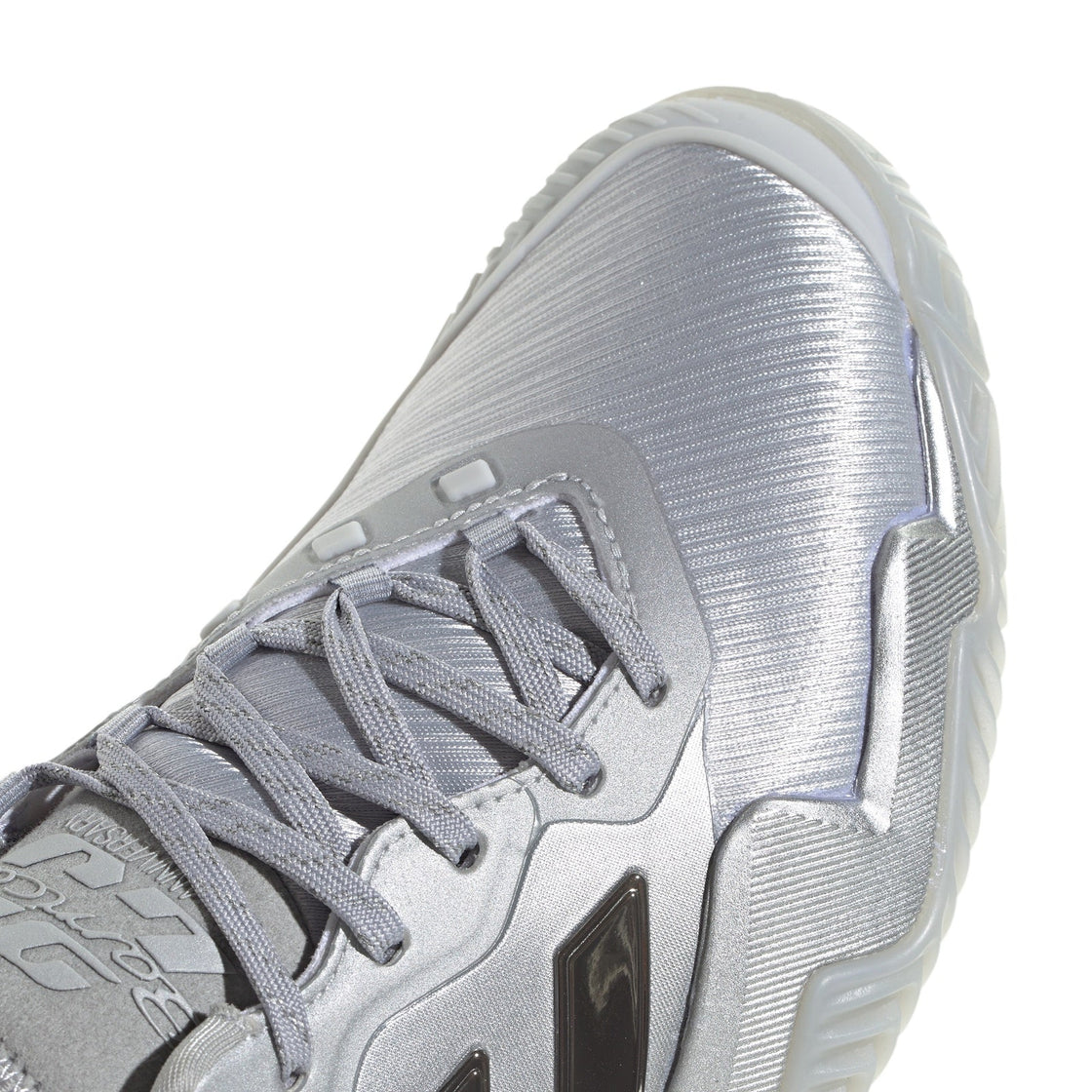 JR4223_9_FOOTWEAR_Photography_Detail View 2_transparent