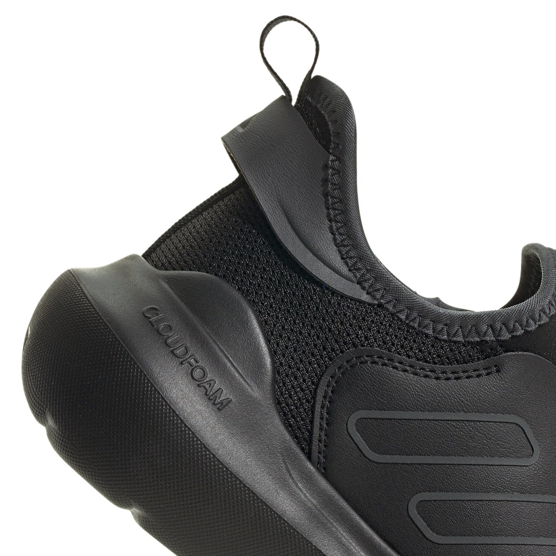JR7662_8_FOOTWEAR_Photography_Detail View 1_transparent