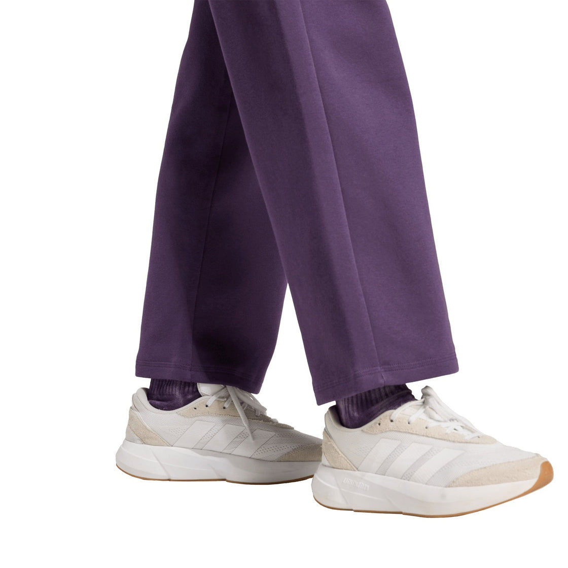 JV7286_6_APPAREL_On Model_Detail View 2_transparent