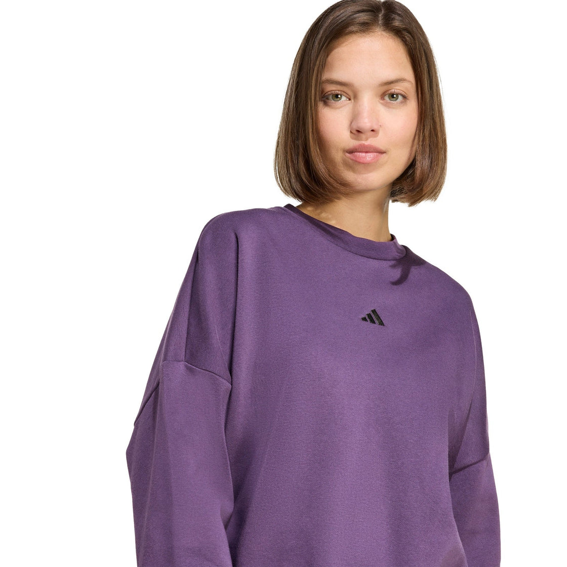 JV7301_6_APPAREL_On Model_Detail View 2_transparent