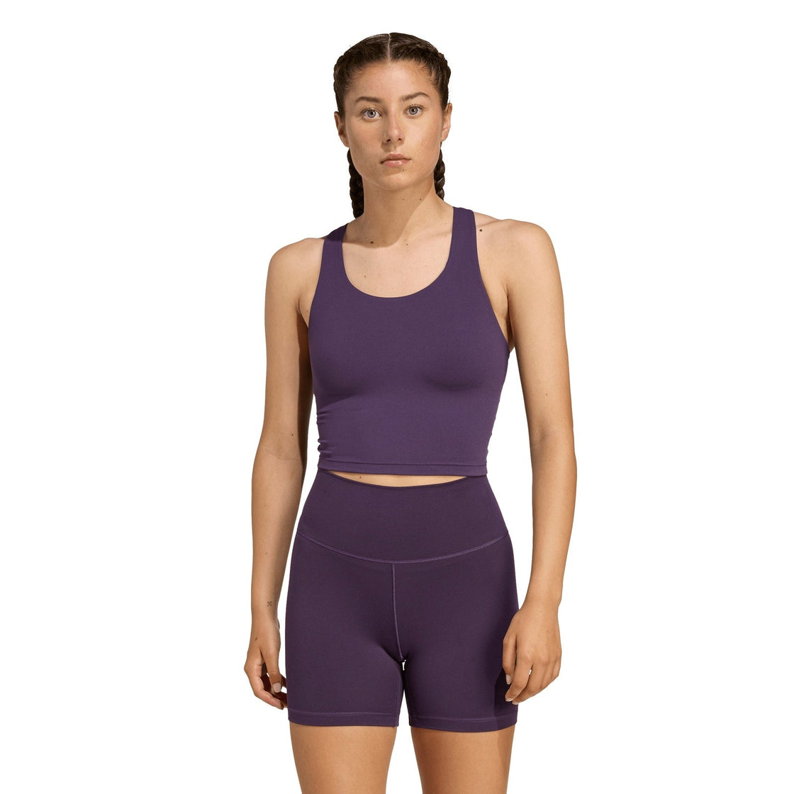 JW4859_3_APPAREL_On Model_Standard View_transparent