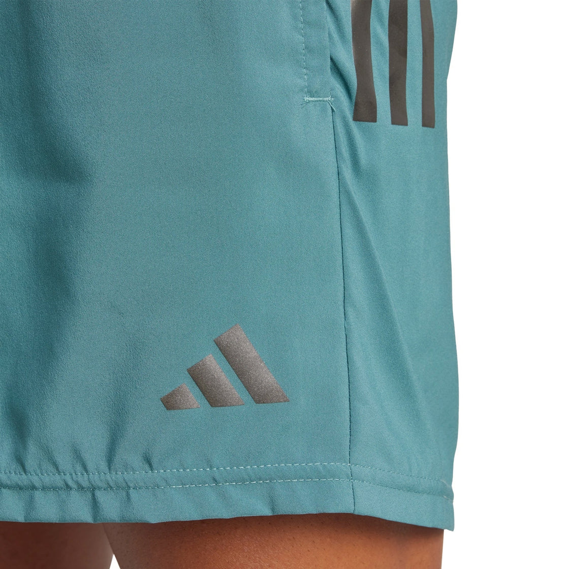 JX2241_5_APPAREL_On Model_Detail View 1_transparent