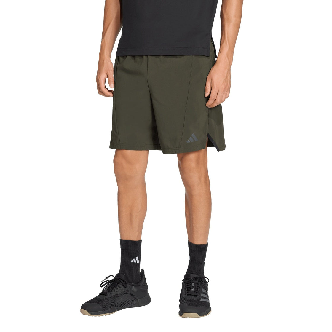 JX3305_2_APPAREL_On Model_Standard View_transparent