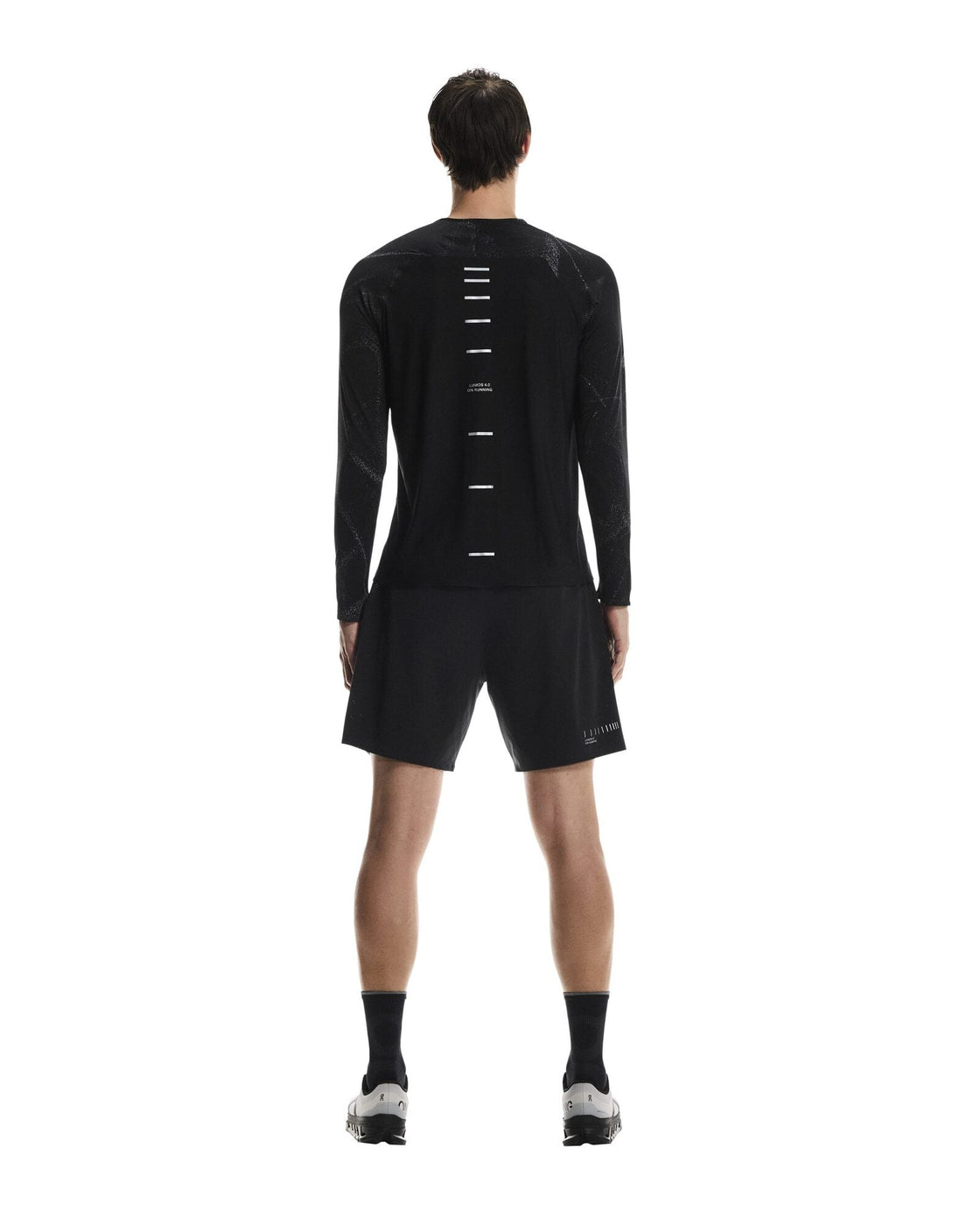 1MF30230553-performance_long_t_lumos-fw25-black-m-4×5-tr-g2