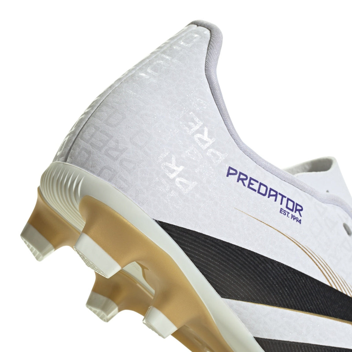 JH8870_8_FOOTWEAR_Photography_Detail View 2_transparent