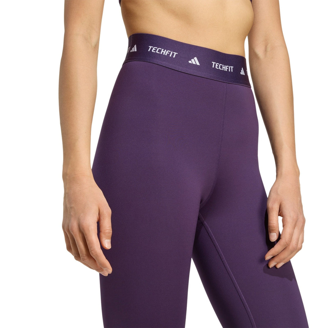 JW5154_6_APPAREL_On Model_Detail View 2_transparent