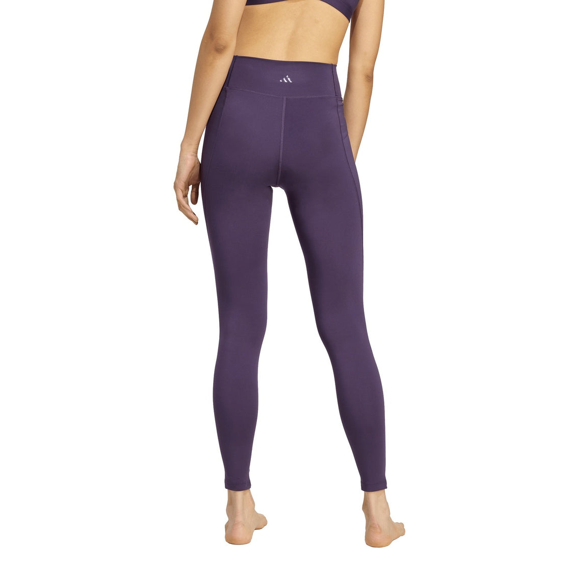 JW7659_3_APPAREL_On Model_Back View_transparent