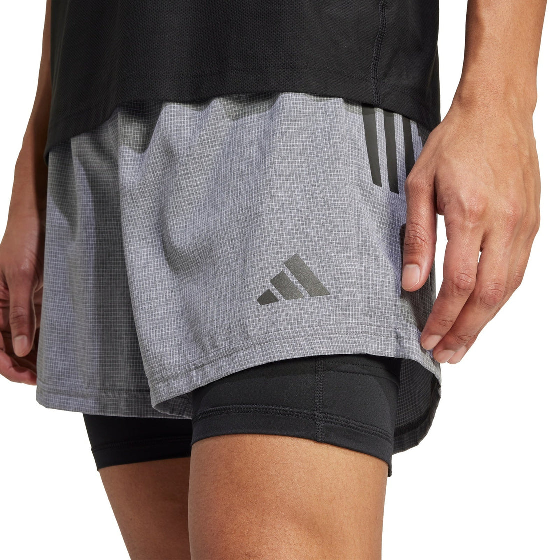 JW9700_5_APPAREL_On Model_Detail View 1_transparent