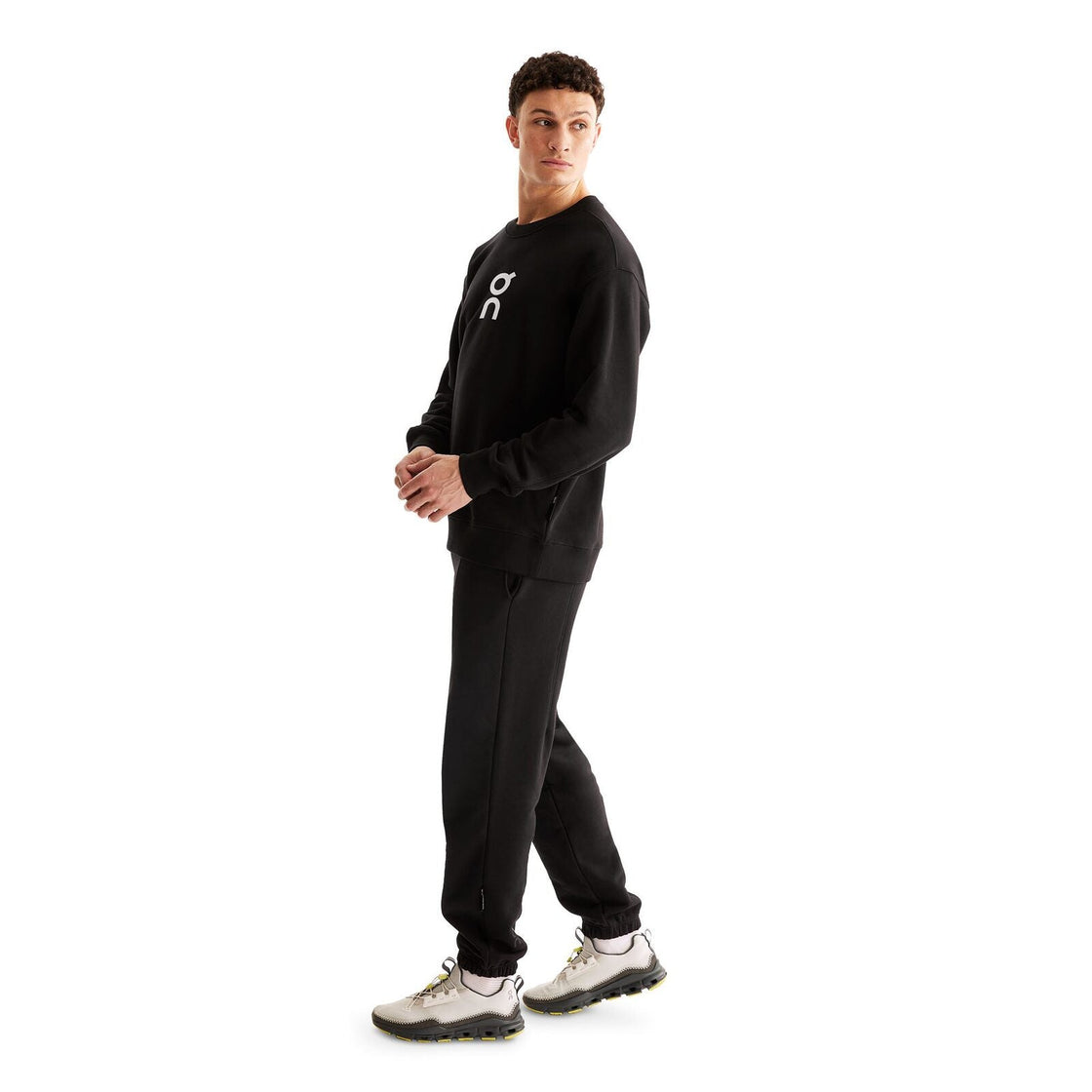 1ME10340553-club_crew-fw23-black-m-g2