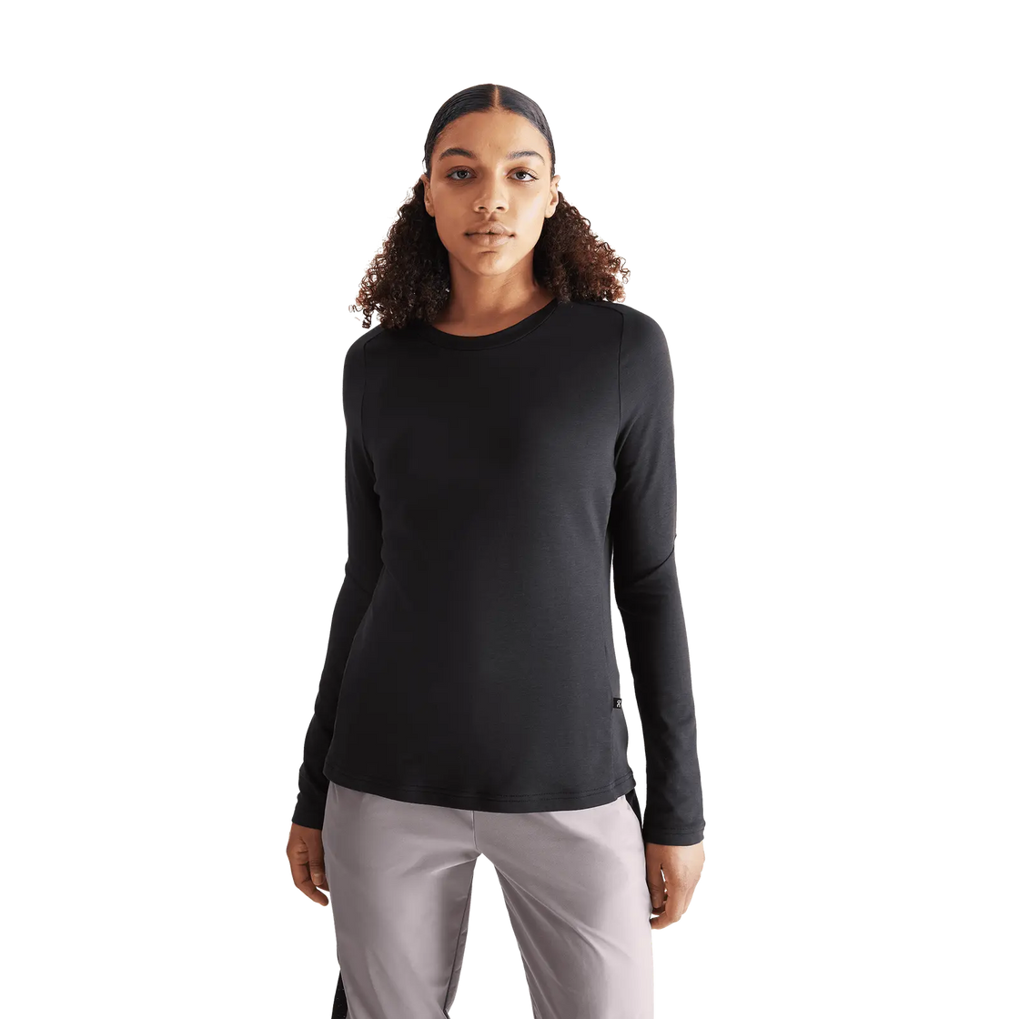 1WD30120553-focus_long-t-fw23-black-w-g1