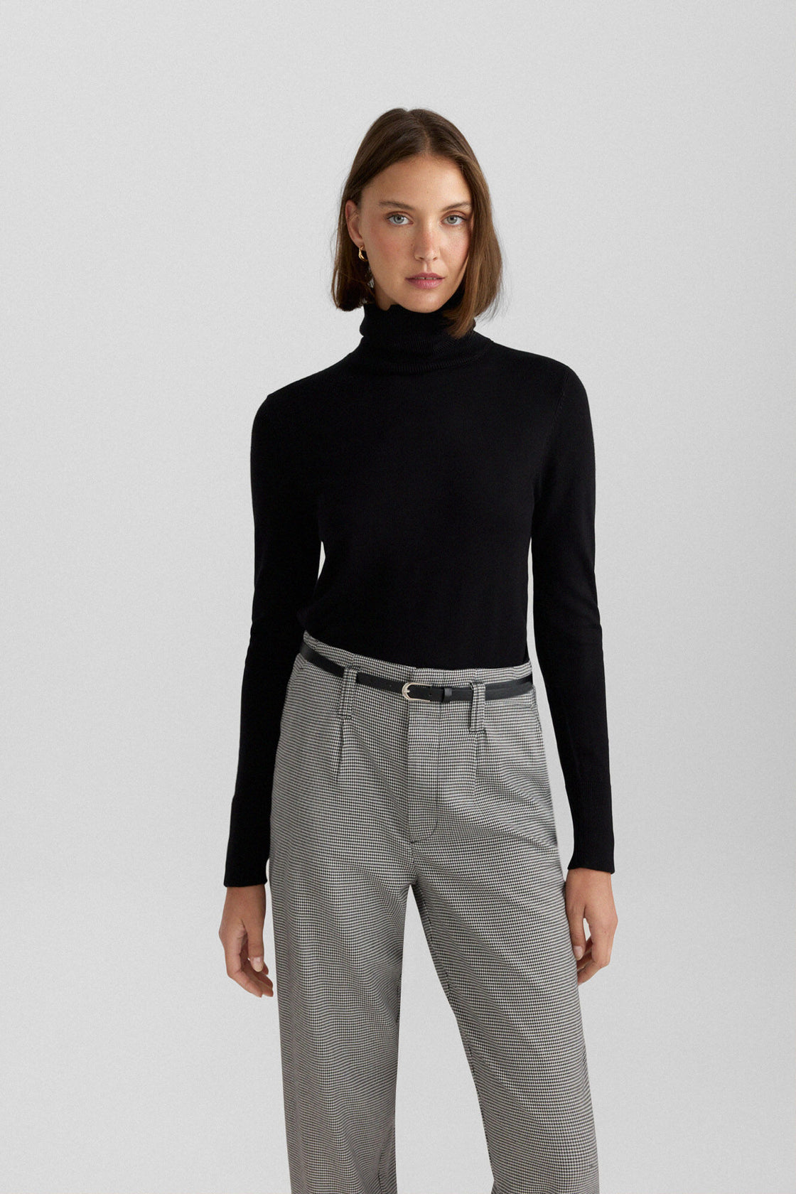 W TURTLENECK SWEATER
