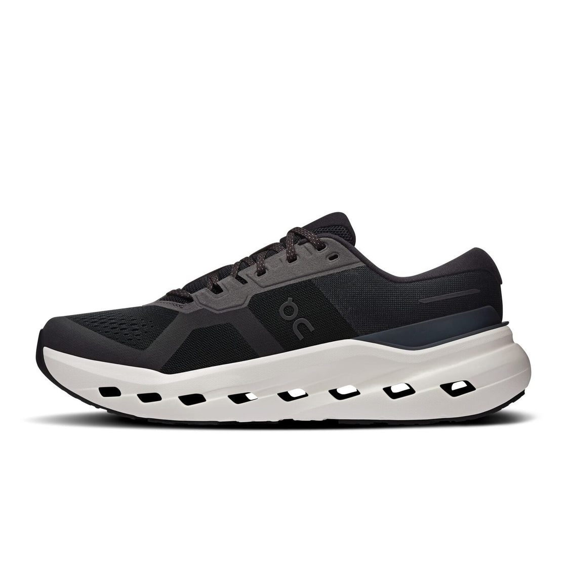3MG10071430-cloudrunner_3-ss26-black_ivory-m-1×1-g4