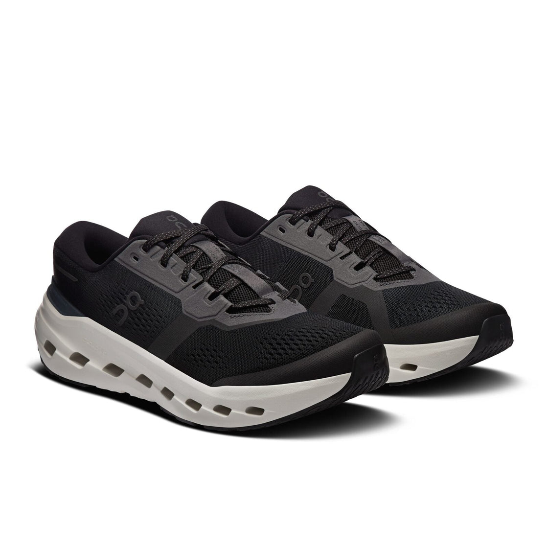 3MG10071430-cloudrunner_3-ss26-black_ivory-m-1×1-g6