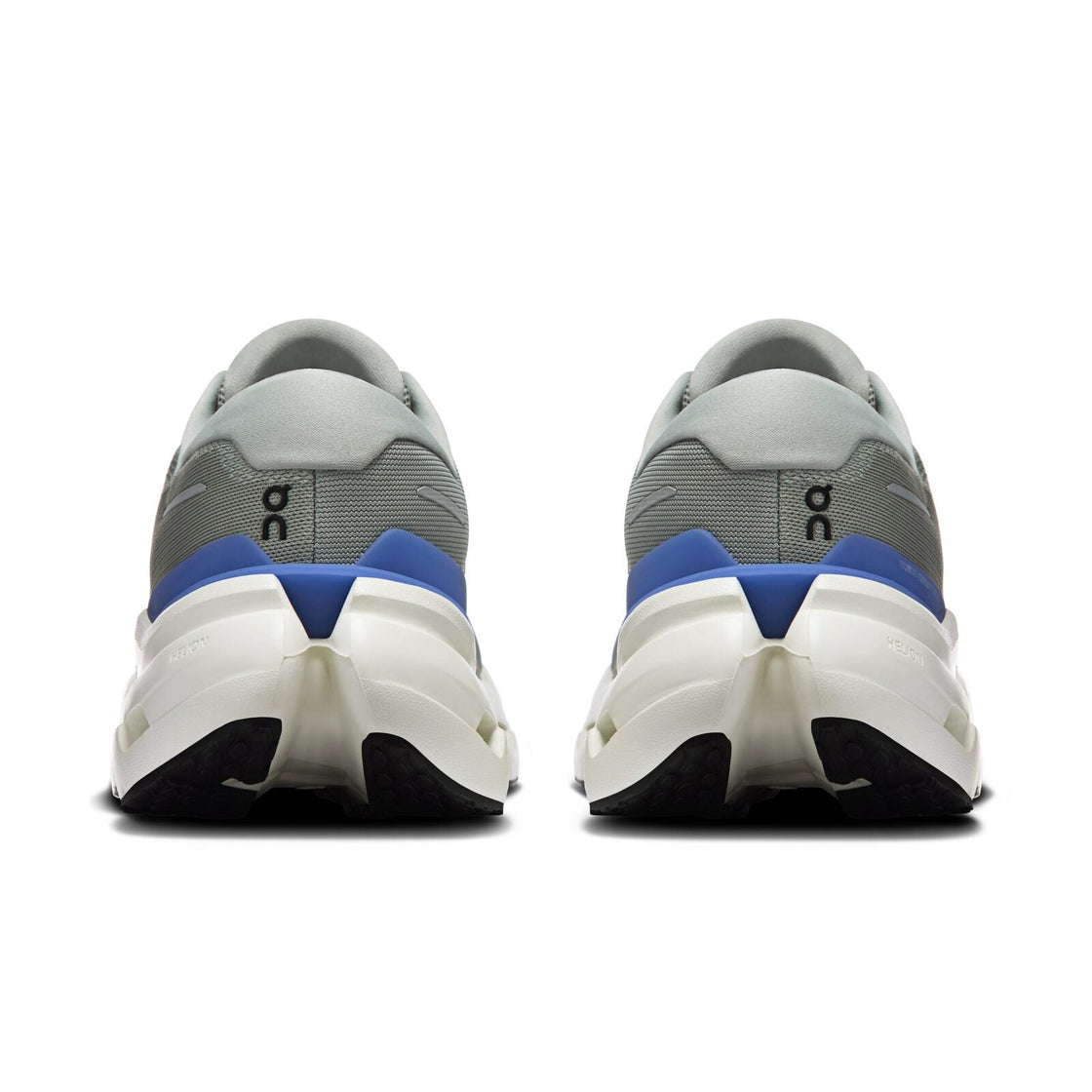3MG10074422-cloudrunner_3-ss26-tin_iceberg-m-1×1-g5