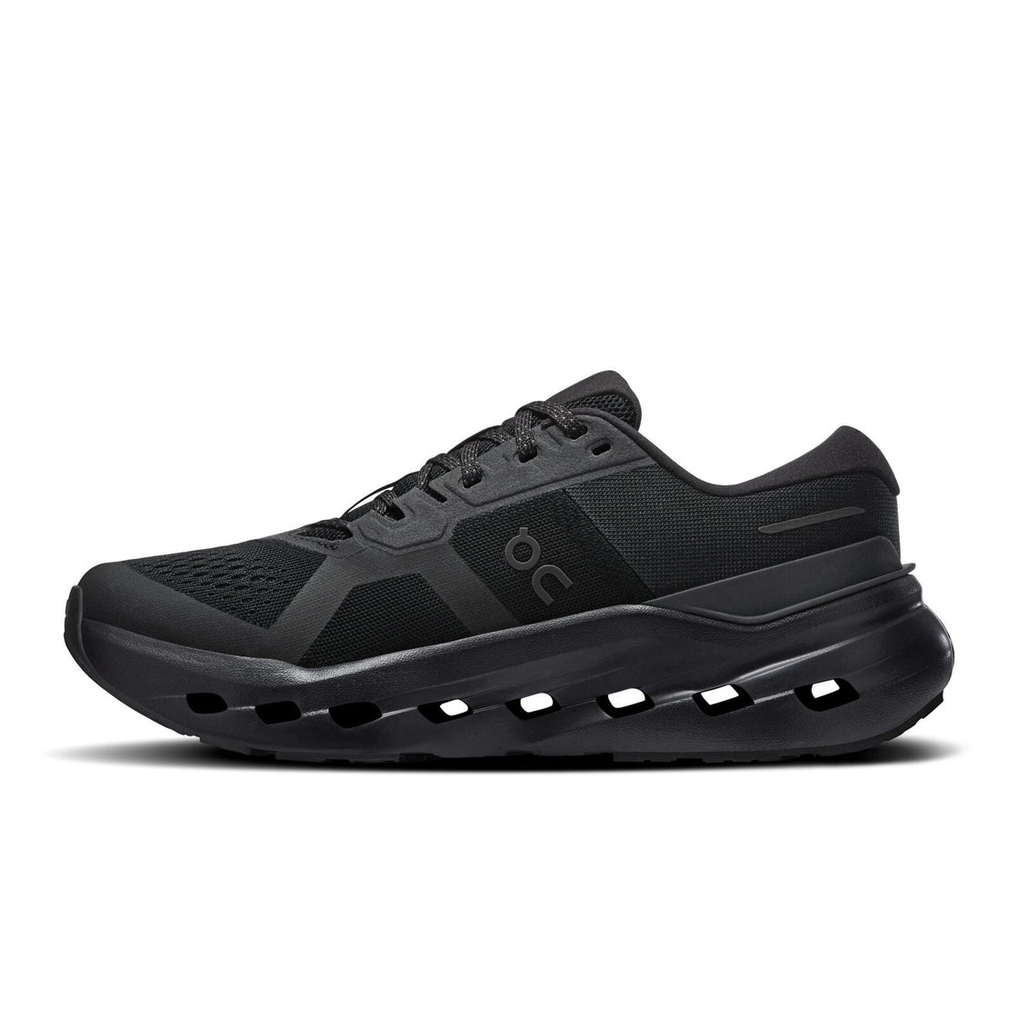 3WG10051043-cloudrunner_3-ss26-black_black-w-1×1-g4