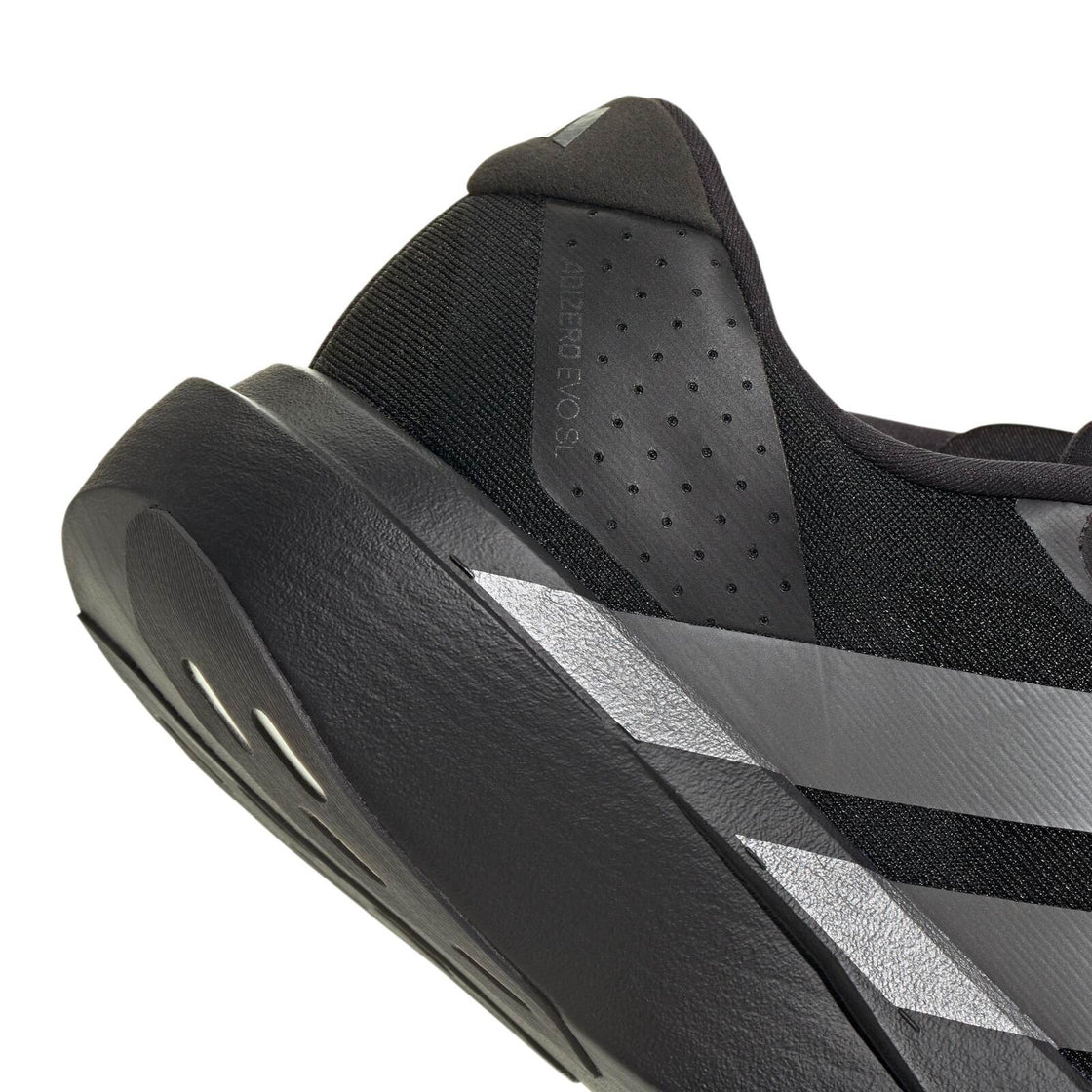 JR4888_9_FOOTWEAR_Photography_Detail View 2_transparent