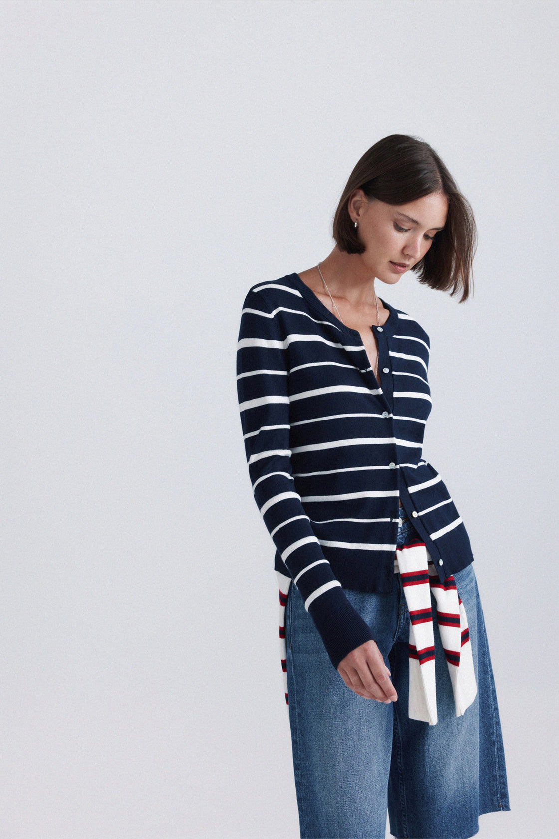 W BASIC BUTTONED CARDIGAN