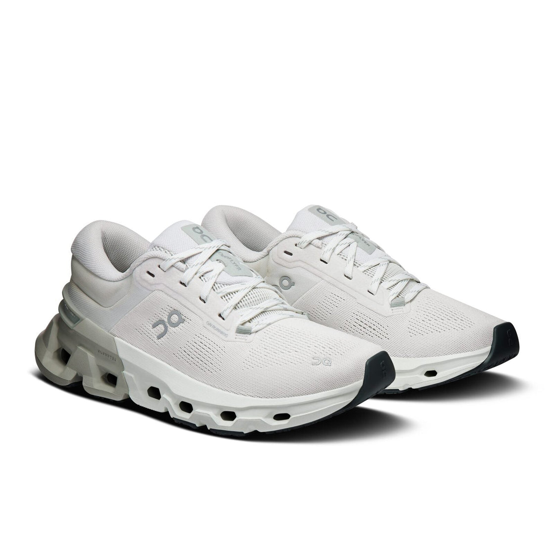 3WE30044469-cloudflyer_5-ss26-ivory_tin-w-1×1-g6