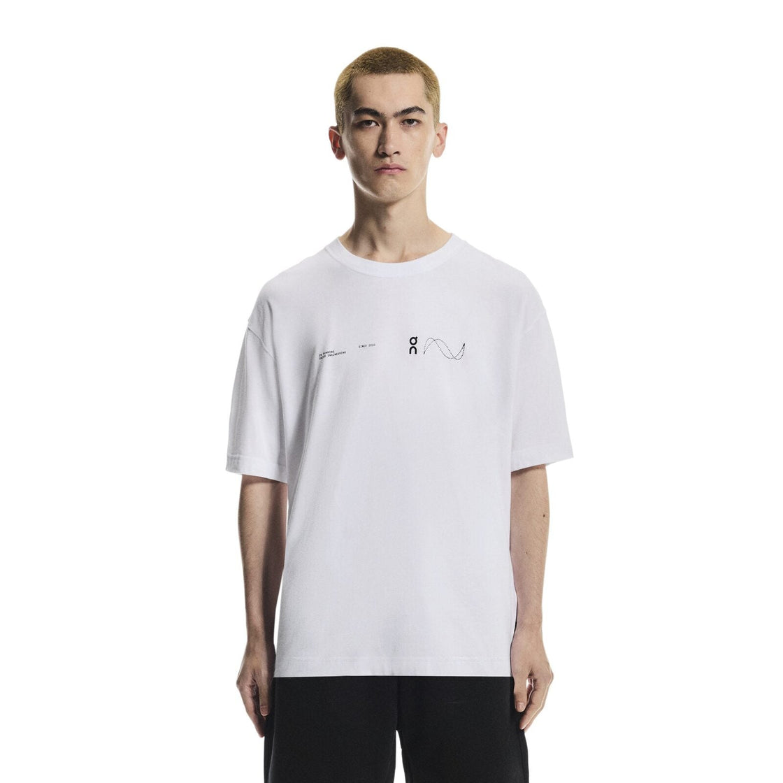 1MG10330069-club_t_avant-ss26-white-m-1×1-tr-PLP
