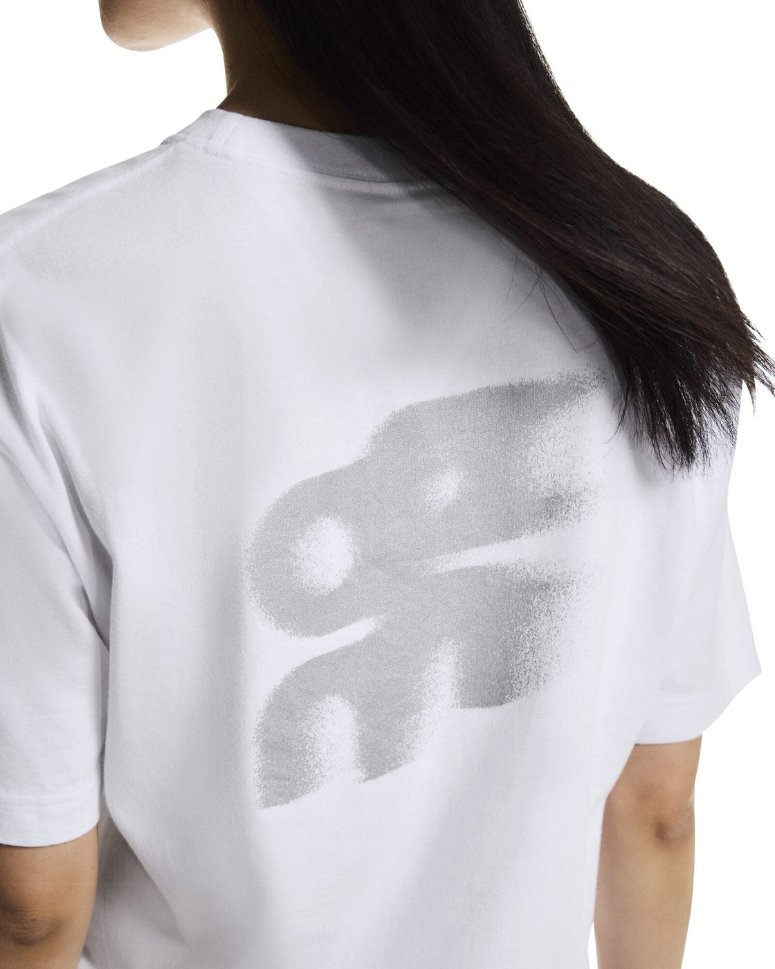 1WG10480069-club_t_avant-ss26-white-w-4×5-tr-g4