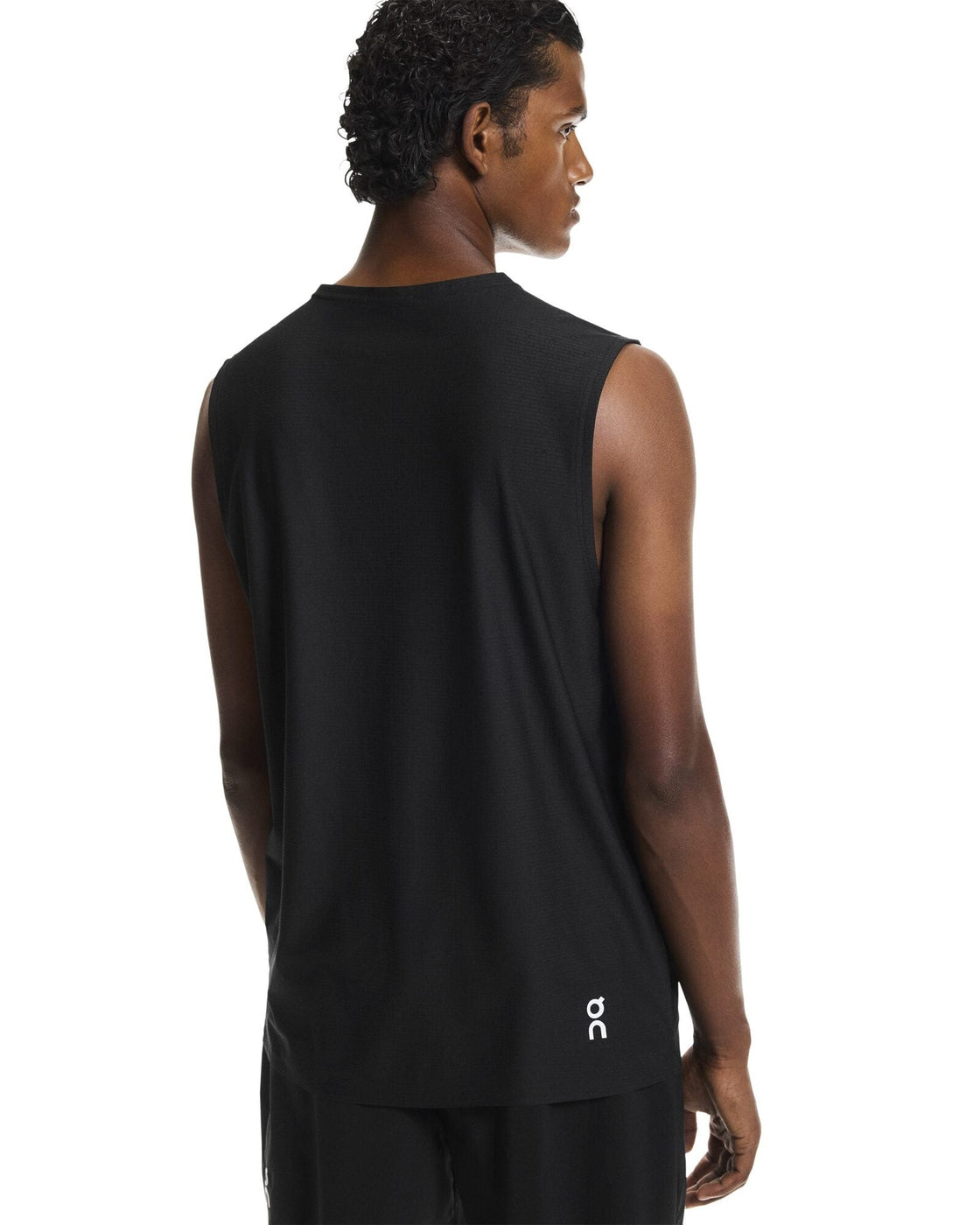 1MG10230553-court_tank-ss26-black-m-4×5-tr-g4