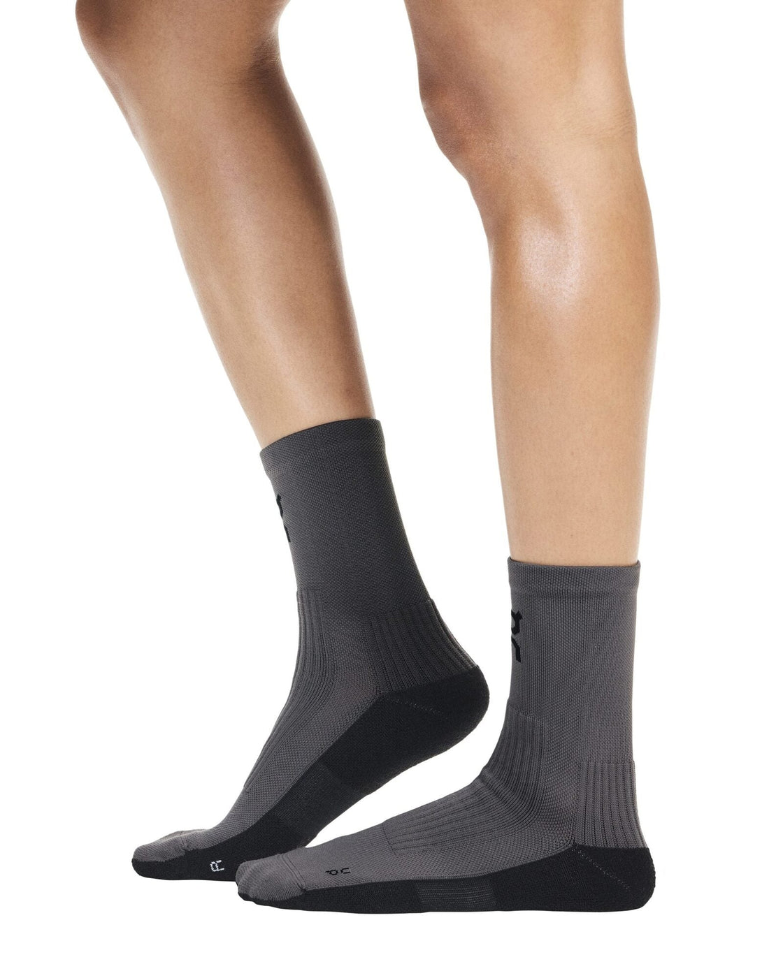 2UF30210656-trail_sock_high_2p-ss26-olive_eclipse-u-4×5-tr-g2