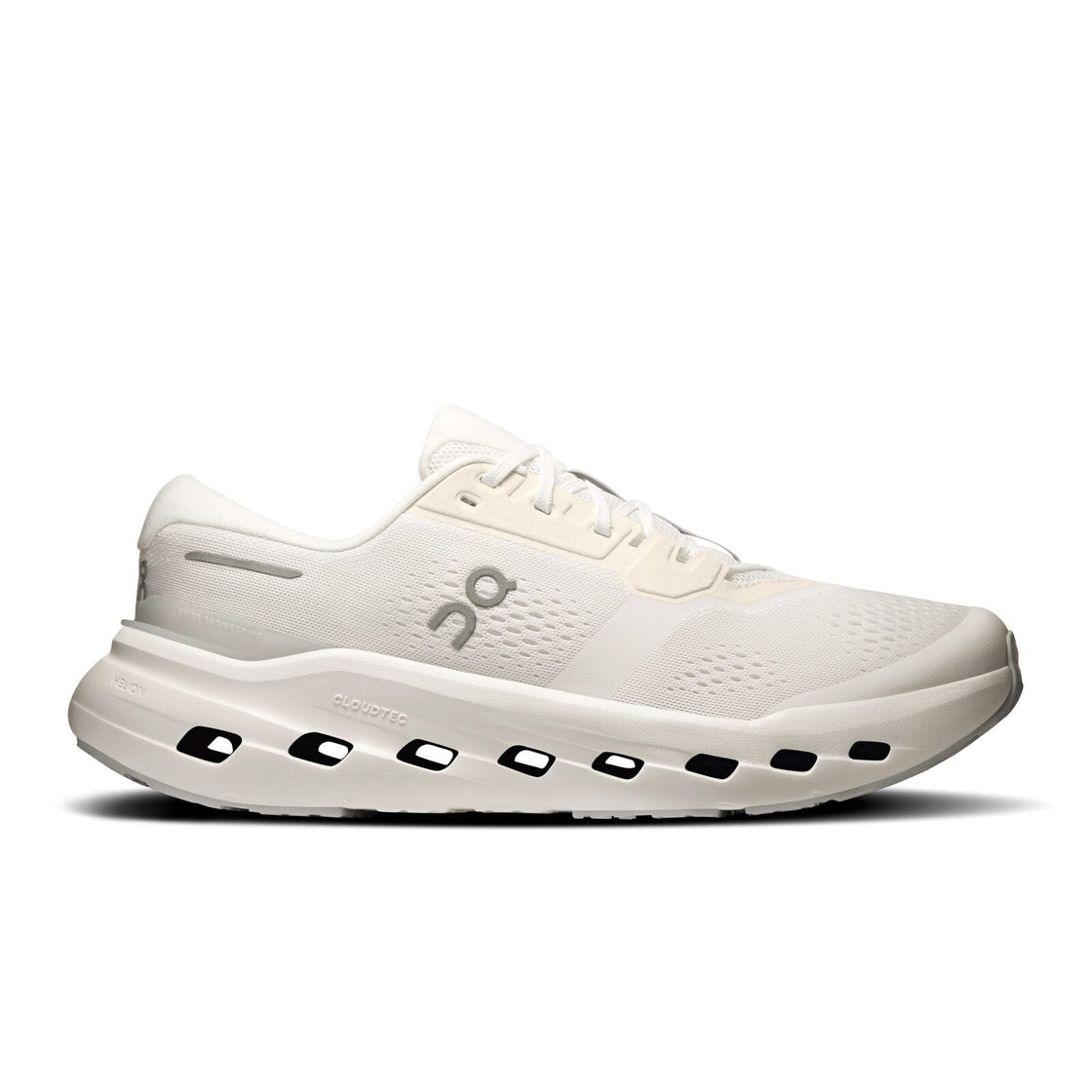 3MG10070813-cloudrunner_3-ss26-white_glacier-m-1×1-g1