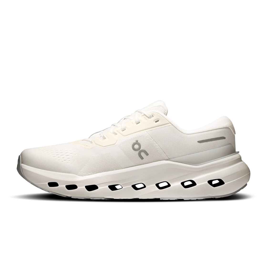 3MG10070813-cloudrunner_3-ss26-white_glacier-m-1×1-g4