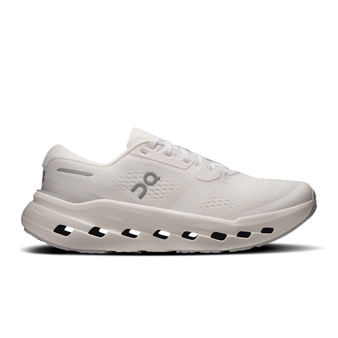 3WG10050924-cloudrunner_3-ss26-white_ivory-w-1×1-g1