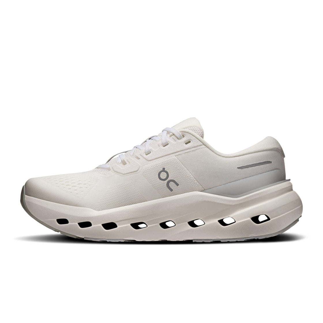3WG10050924-cloudrunner_3-ss26-white_ivory-w-1×1-g4