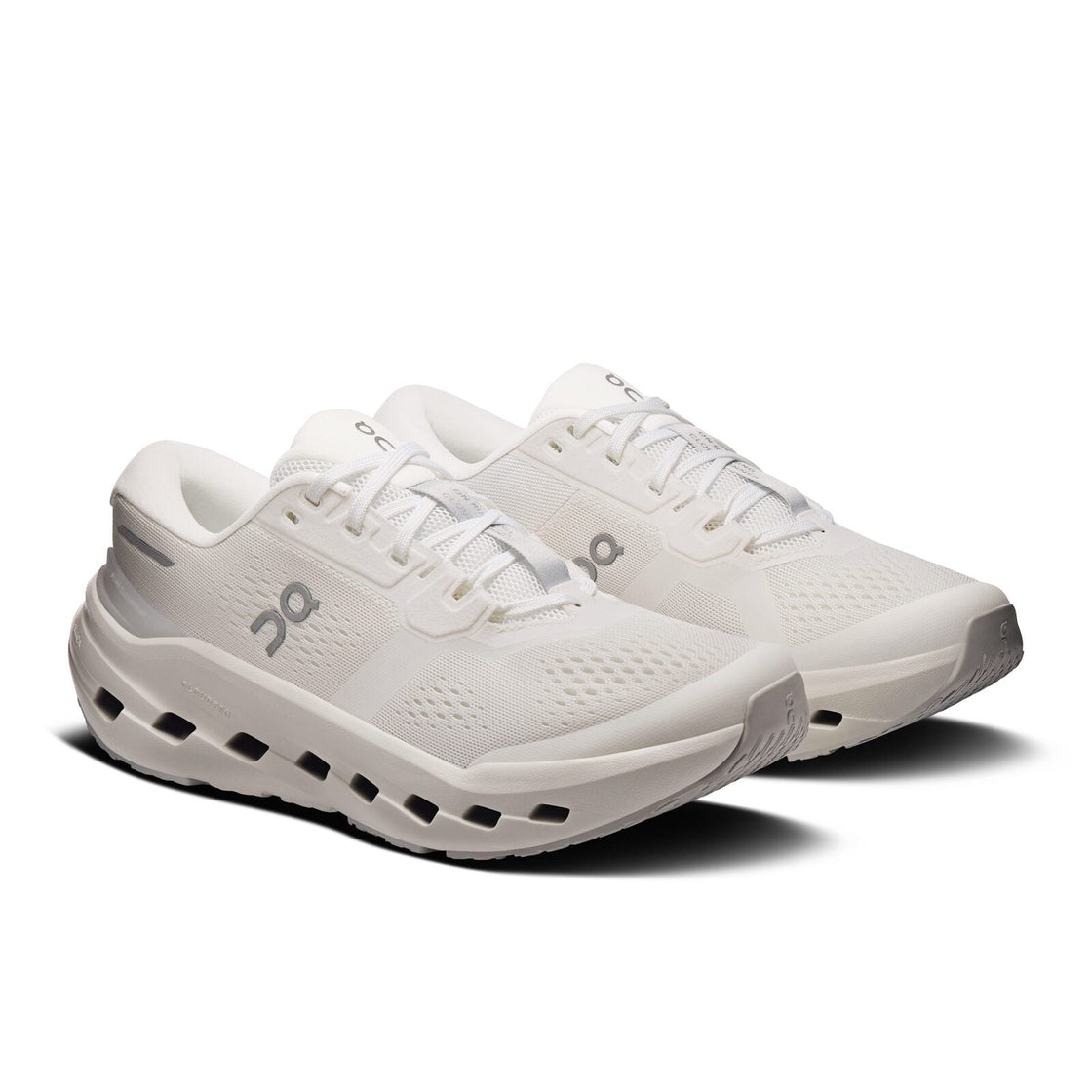 3WG10050924-cloudrunner_3-ss26-white_ivory-w-1×1-g6