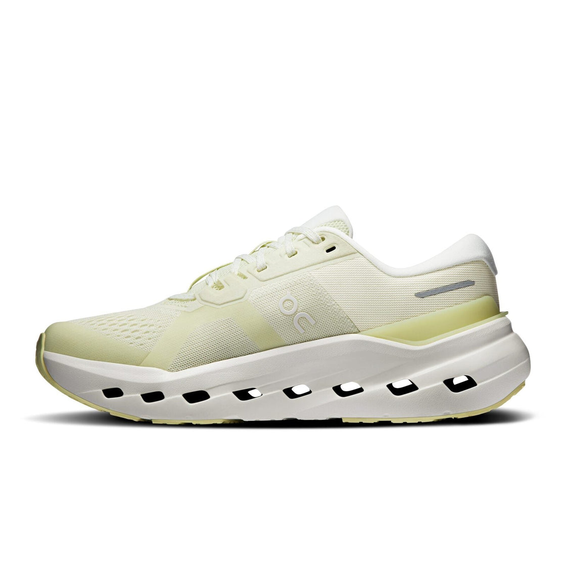 3WG10054723-cloudrunner_3-ss26-seedling_ivory-w-1×1-g4