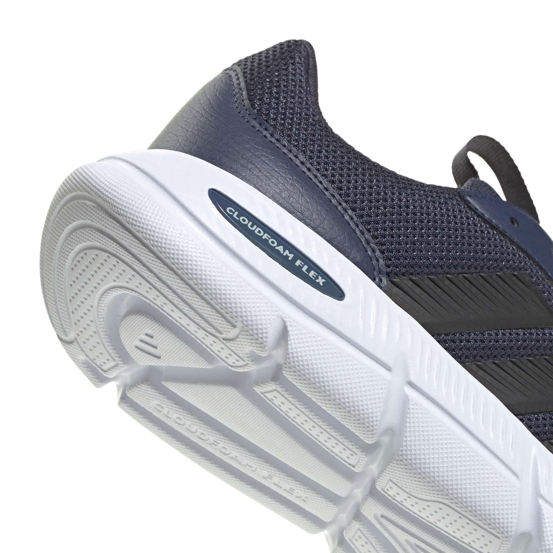 HQ4853_8_FOOTWEAR_Photography_Detail View 1_transparent