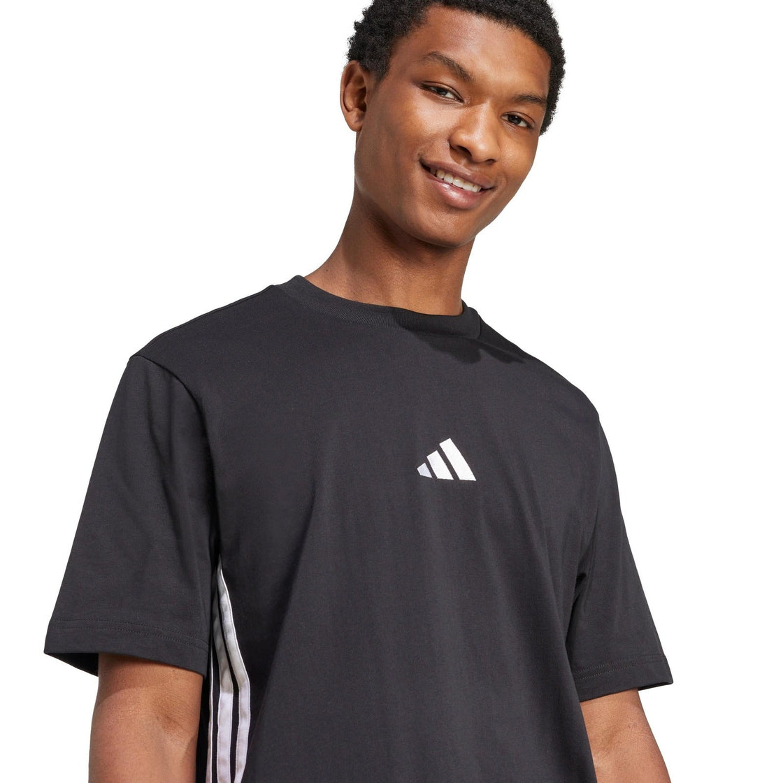 JD1906_6_APPAREL_On Model_Detail View 1_transparent