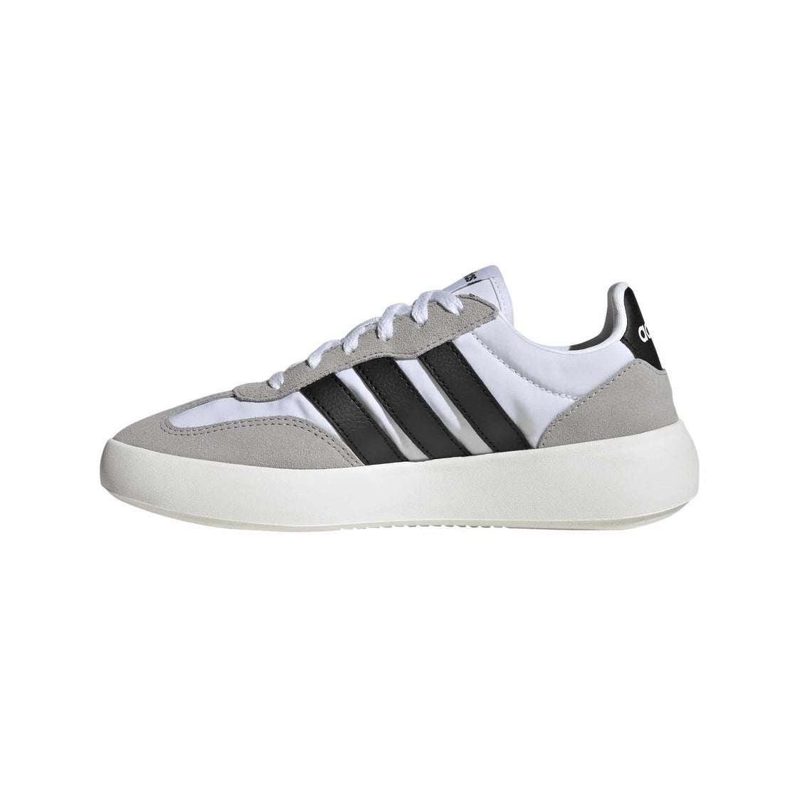 JQ8854_5_FOOTWEAR_Photography_Side Medial Center View_transparent