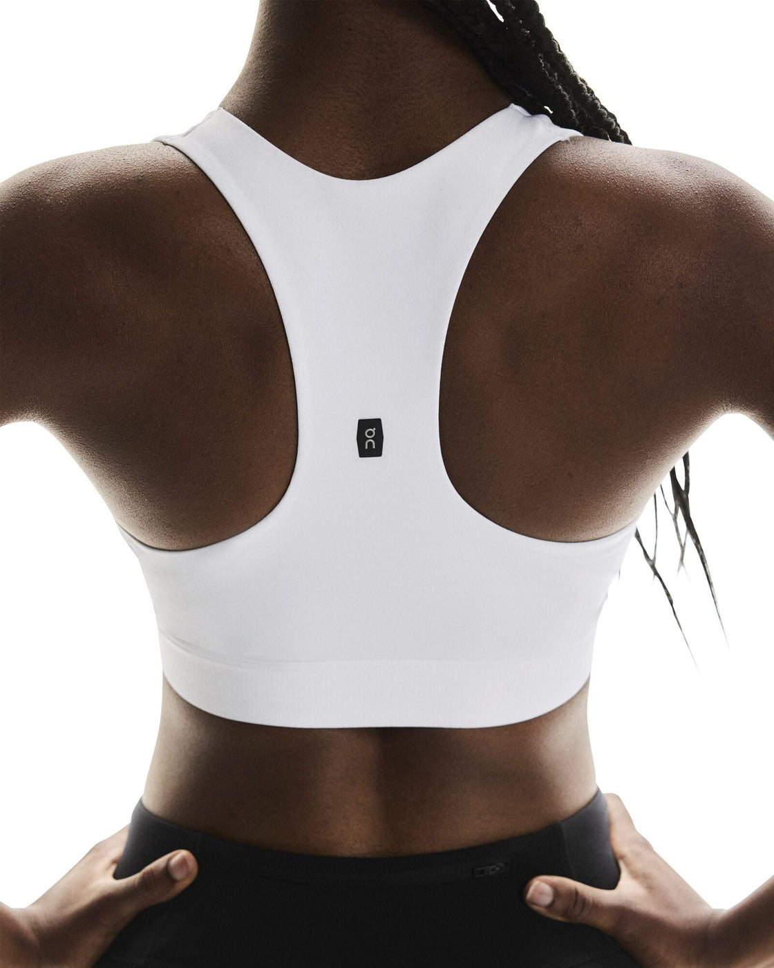 1WF10060069-core_bra-fw25-white-w-4×5-tr-g4