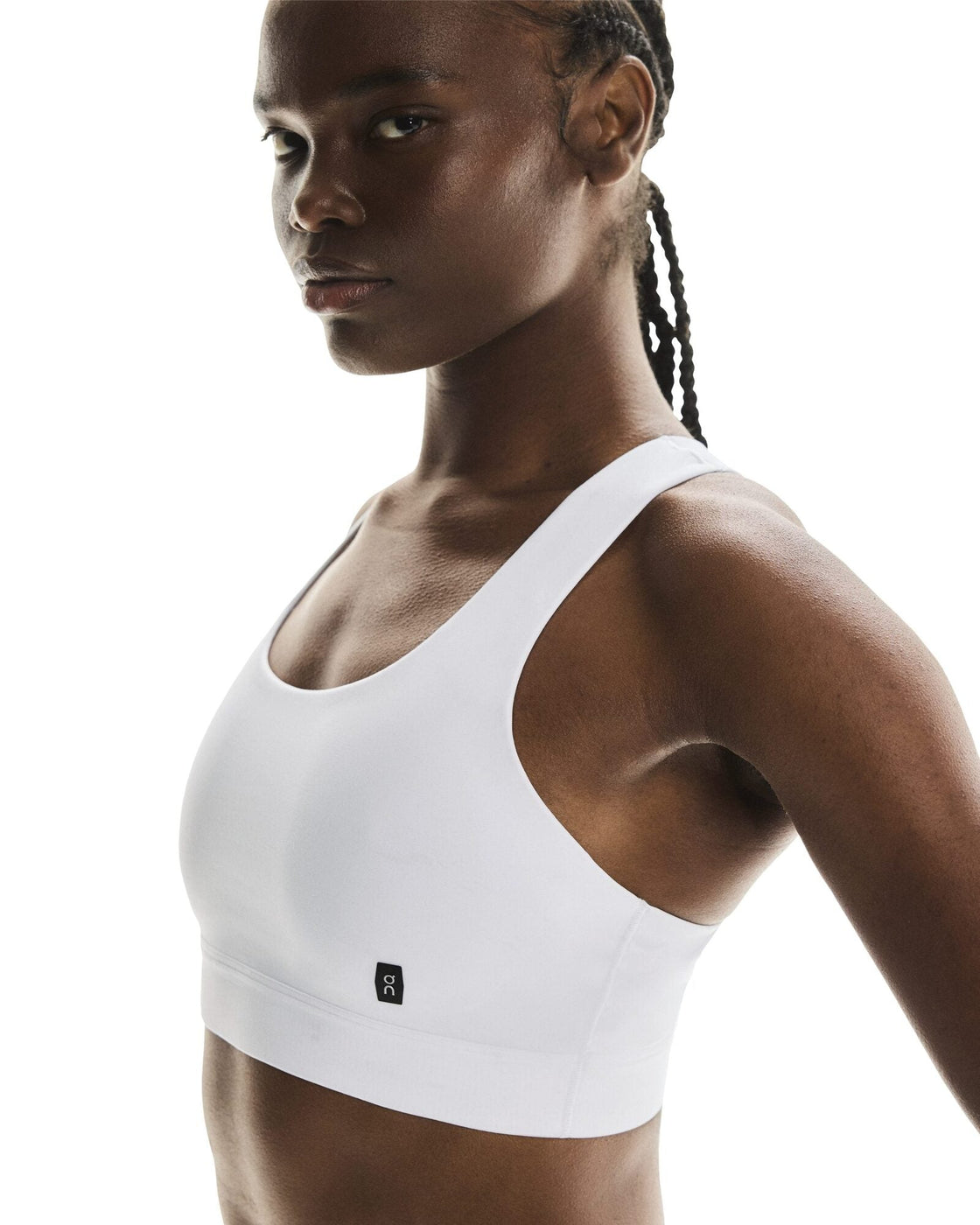 1WF10060069-core_bra-fw25-white-w-4×5-tr-g5