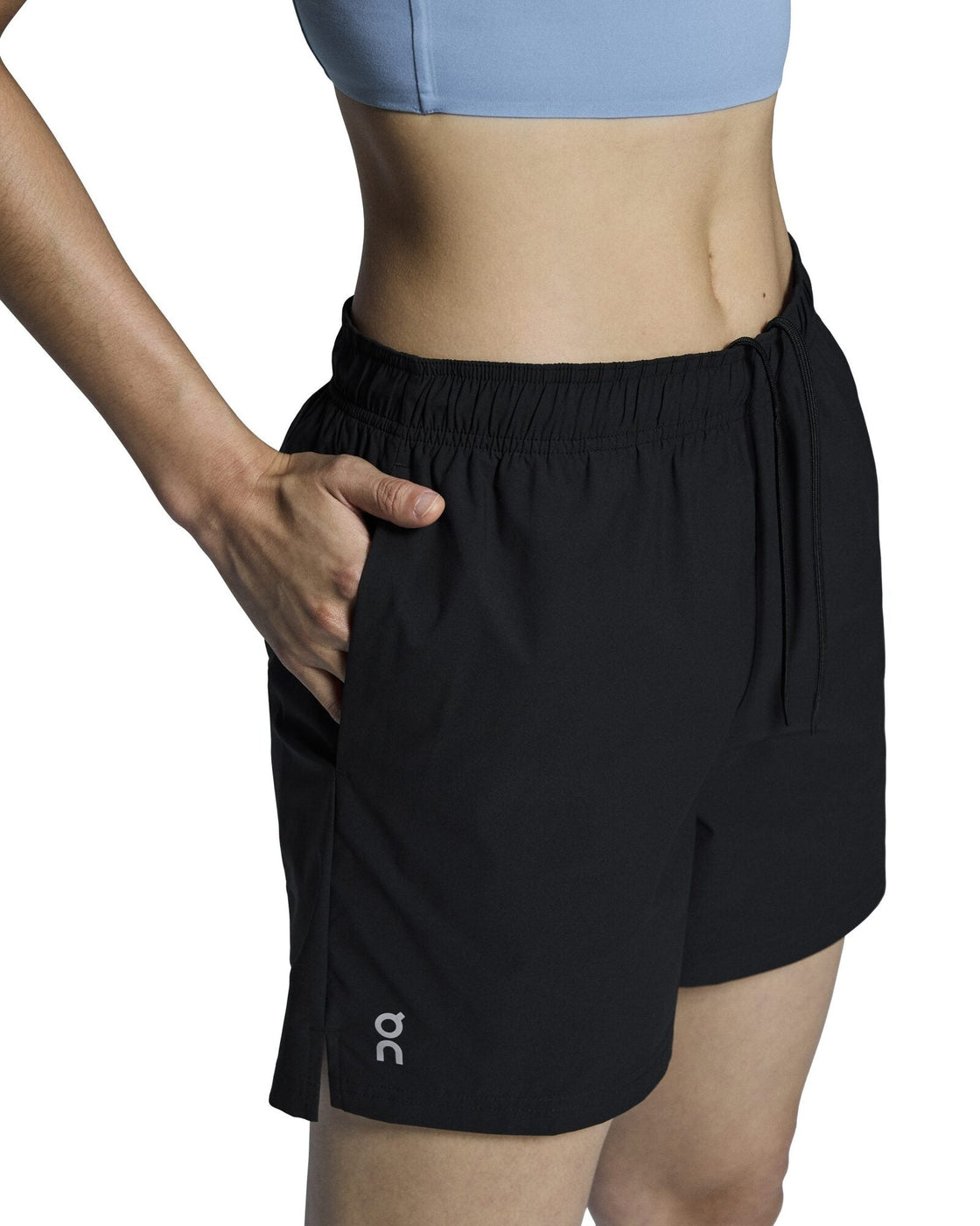 1WF11050553-5__core_shorts-ss25-black-w-4×5-tr-g4