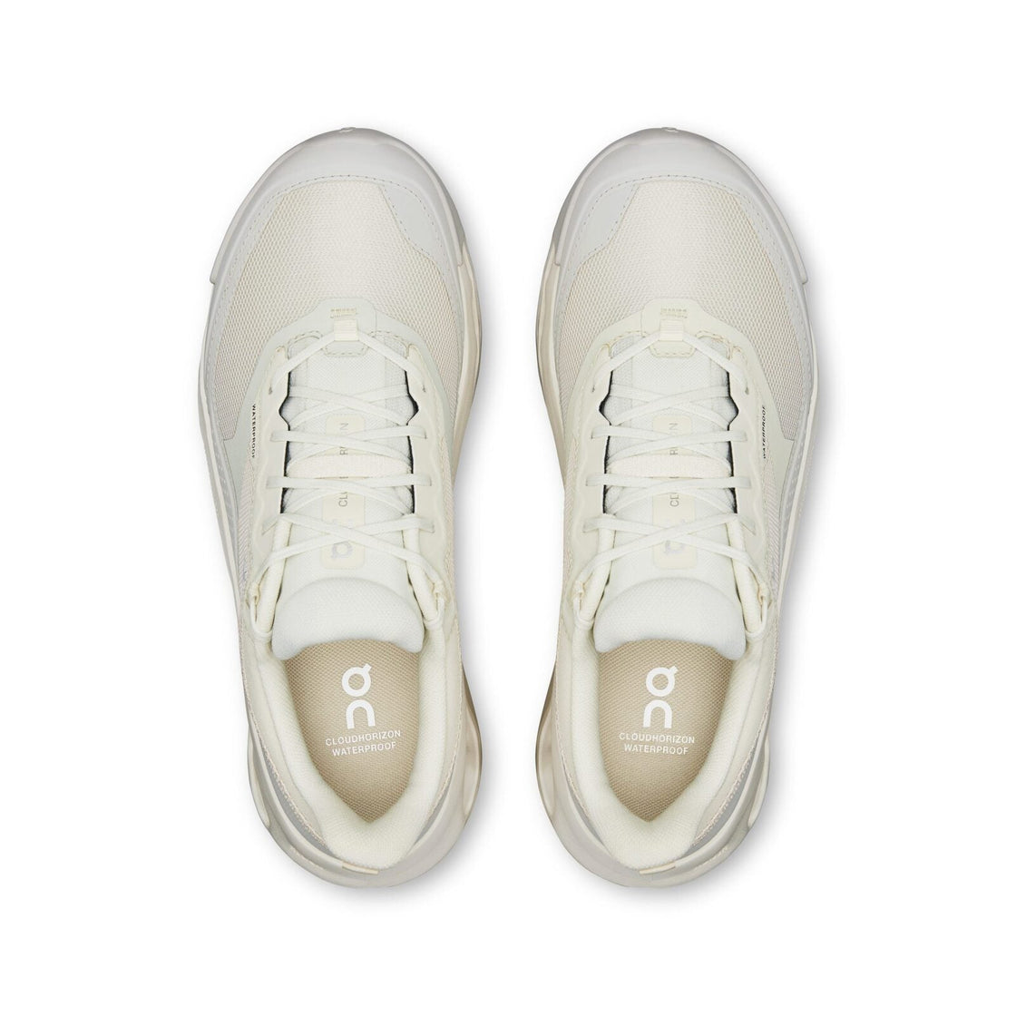 3WG10203586-cloudhorizon_2_waterproof-ss26-ghost_ivory-w-1×1-g2