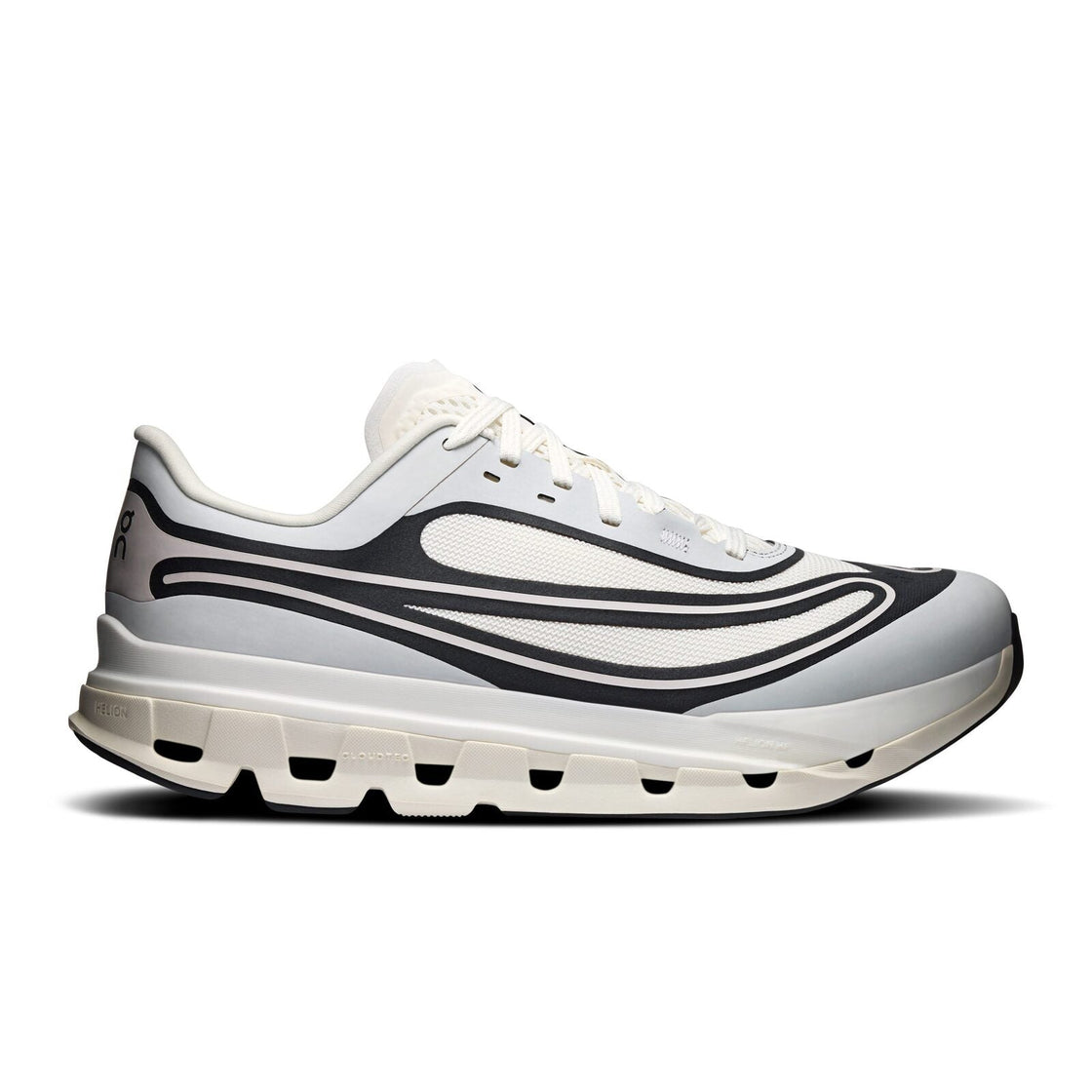 3MF30700791-cloudflow_5_ad-ss26-ivory_black-m-1×1-g1