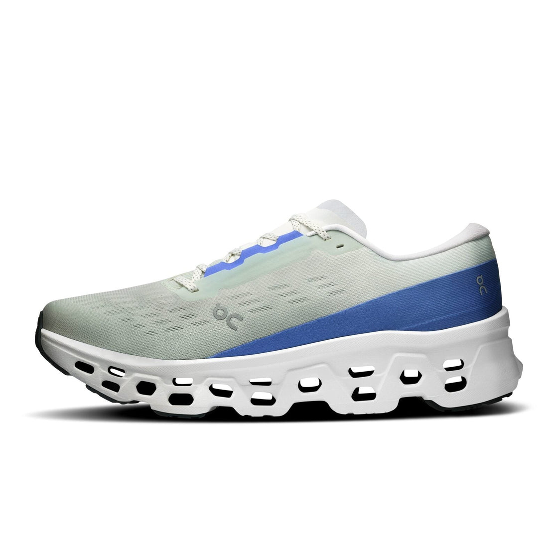 3MG10054726-cloudmonster_3-ss26-iceberg_ivory-m-1×1-g4