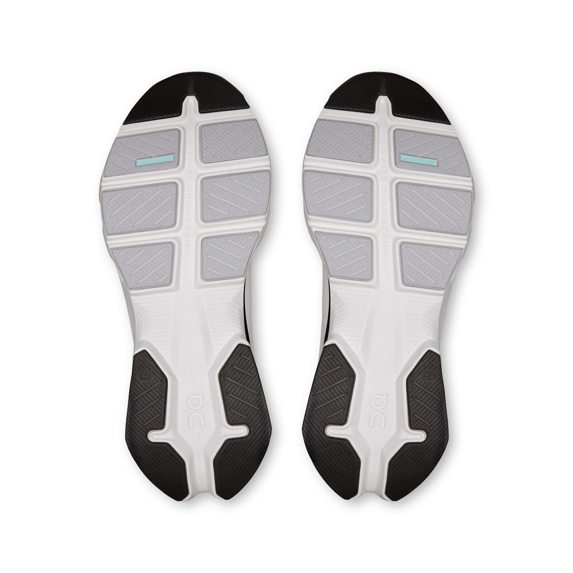 3MG10150462-cloudpulse_2-ss26-white_black-m-1×1-g3