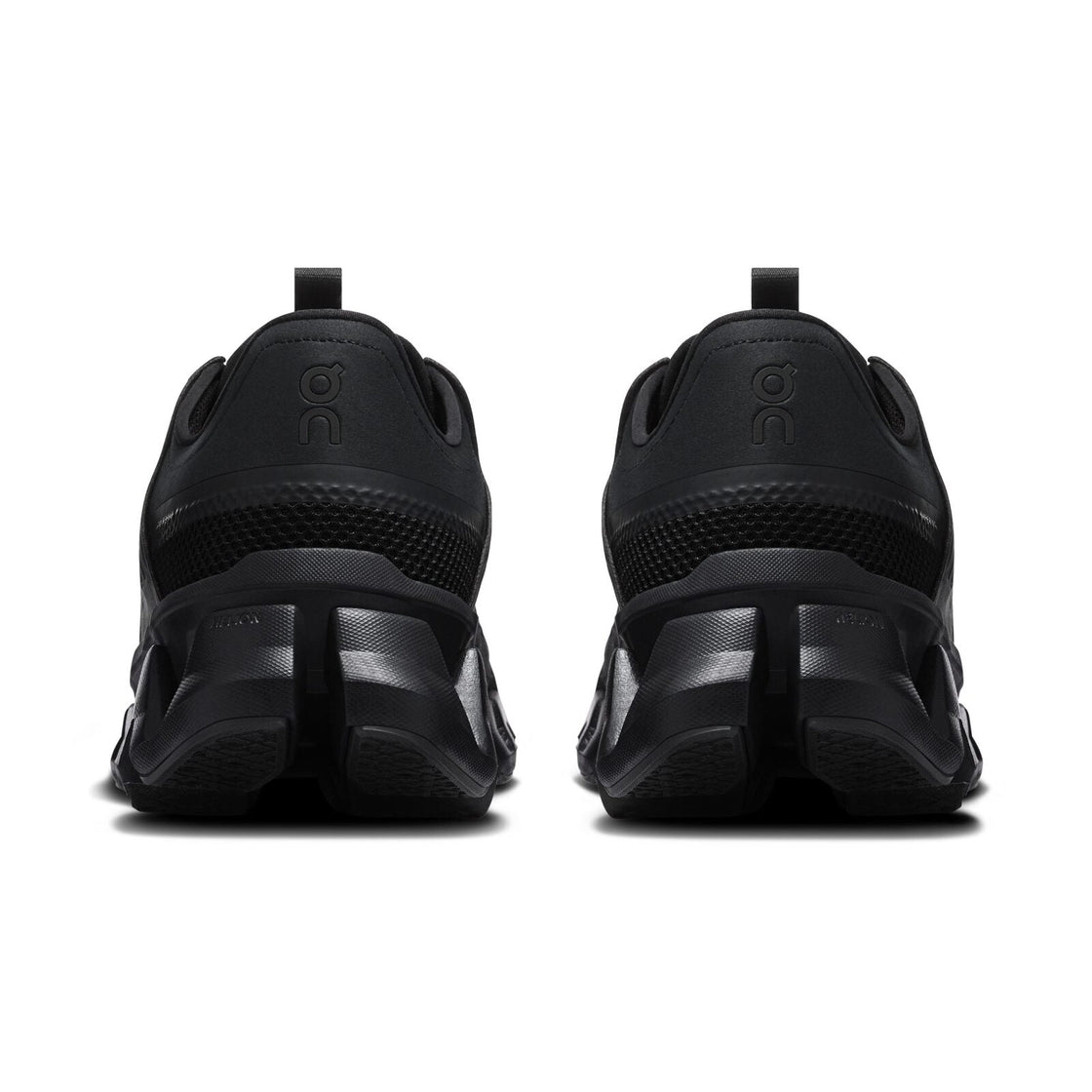 3MG10461043-cloudswift_amp-ss26-black_black-m-1×1-g5