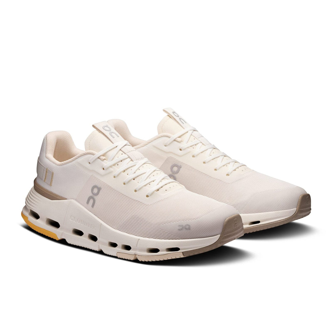 3WE30174804-cloudnova_form_2-ss26-ivory_desert-w-1×1-g6