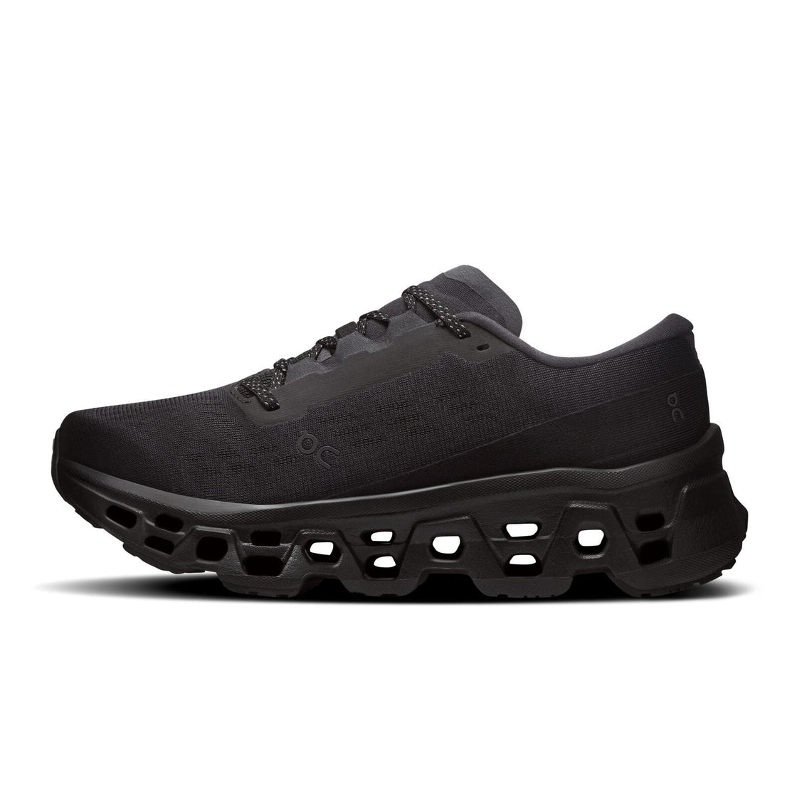 3WG10031043-cloudmonster_3-ss26-black_black-w-1×1-g4
