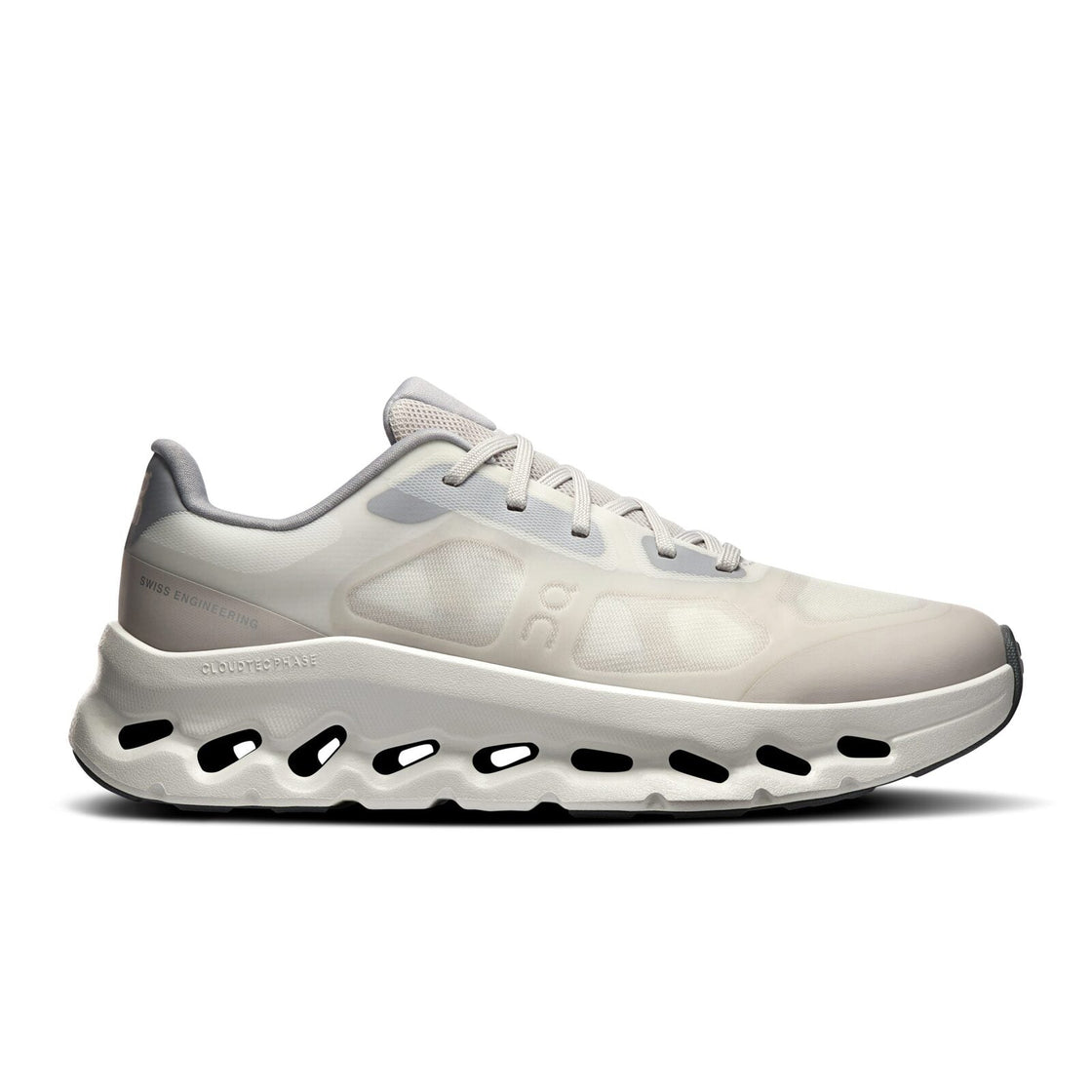 3WG10243228-cloudtilt_remix-ss26-alloy_ivory-w-1×1-g1
