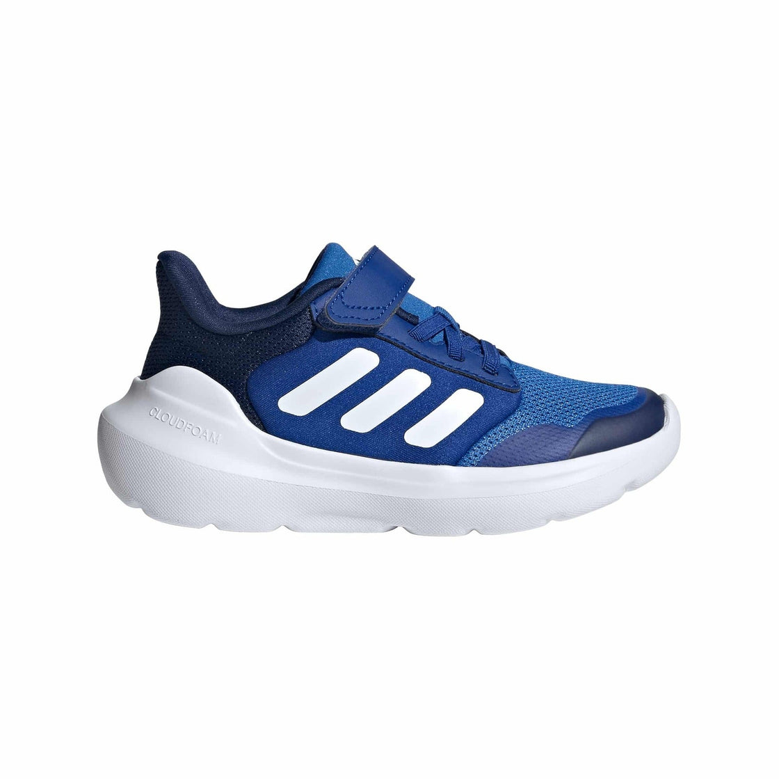 IE5989_1_FOOTWEAR_Photography_Side Lateral Center View_transparent